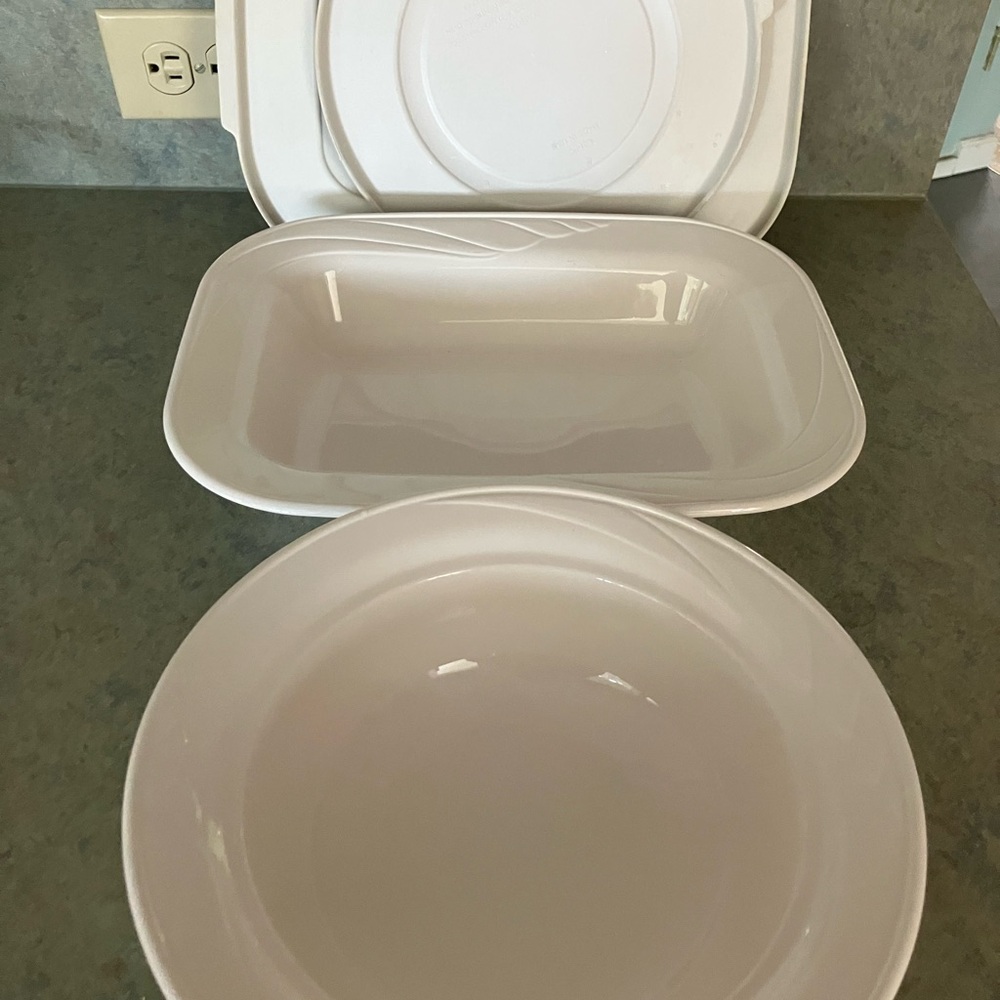 Elegant Dinnerware Set